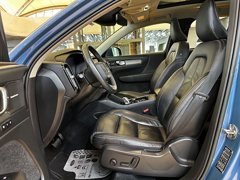 2022 Benzin Otomatik Volvo XC40 Mavi Polat Araç Dizayn Otomotiv İnşaat Sanayi Ve Ticaret Limited Şirketi