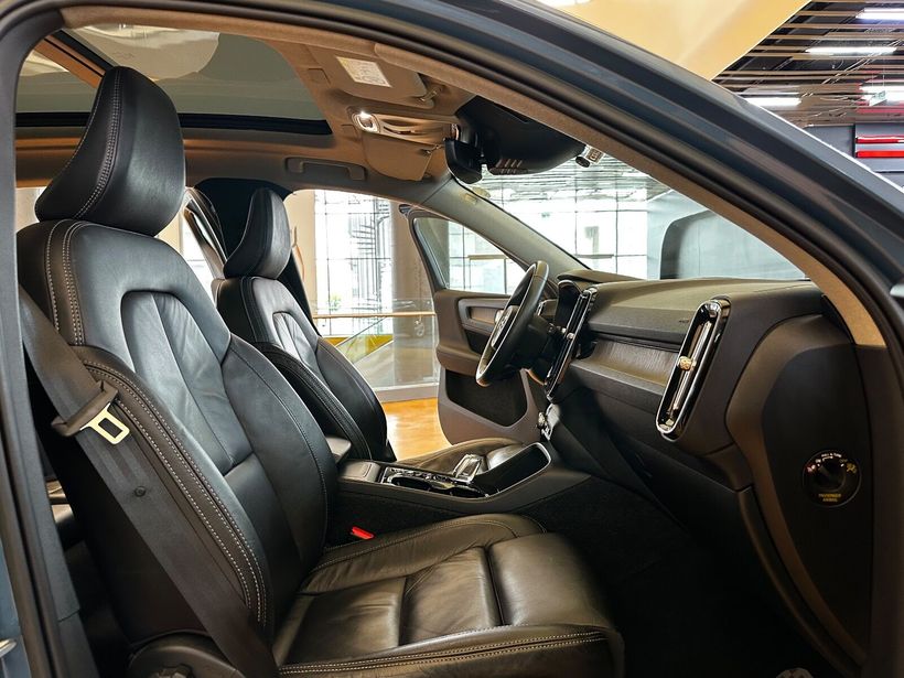 2022 Benzin Otomatik Volvo XC40 Mavi Polat Araç Dizayn Otomotiv İnşaat Sanayi Ve Ticaret Limited Şirketi