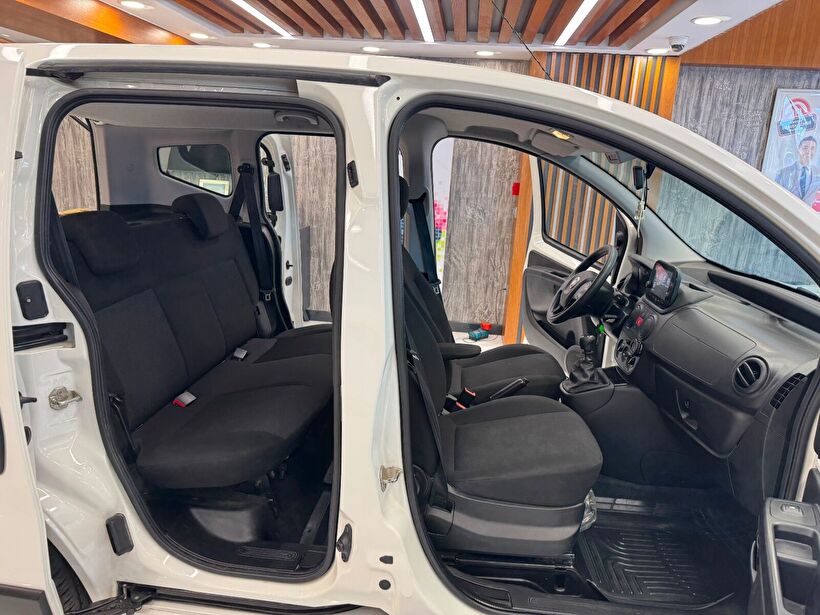 2024 Benzin Otomatik Fiat Fiorino Combi Beyaz Polat Araç Dizayn Otomotiv İnşaat Sanayi Ve Ticaret Limited Şirketi