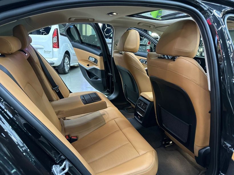 2023 Benzin Otomatik BMW 3 Serisi Siyah Polat Araç Dizayn Otomotiv İnşaat Sanayi Ve Ticaret Limited Şirketi