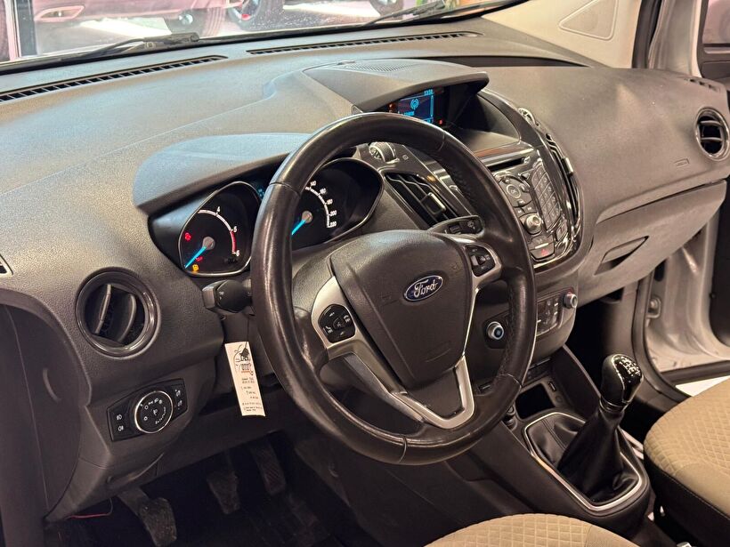 2017 Dizel Manuel Ford Tourneo Courier Gri Polat Araç Dizayn Otomotiv İnşaat Sanayi Ve Ticaret Limited Şirketi