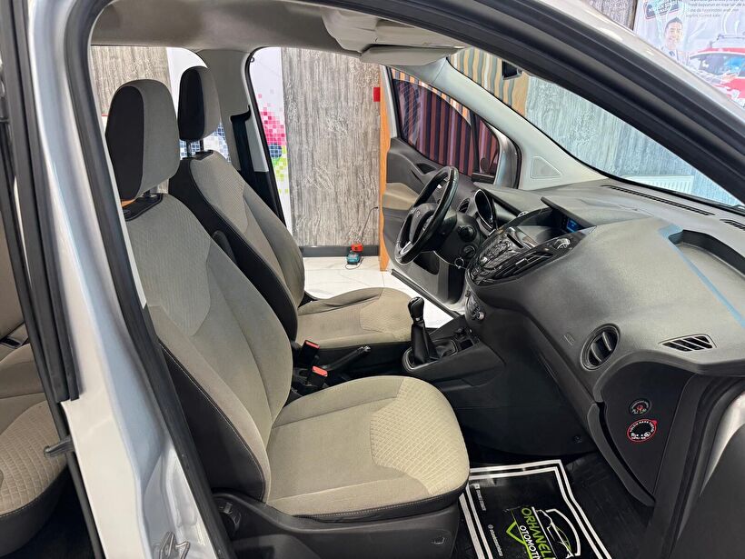2017 Dizel Manuel Ford Tourneo Courier Gri Polat Araç Dizayn Otomotiv İnşaat Sanayi Ve Ticaret Limited Şirketi