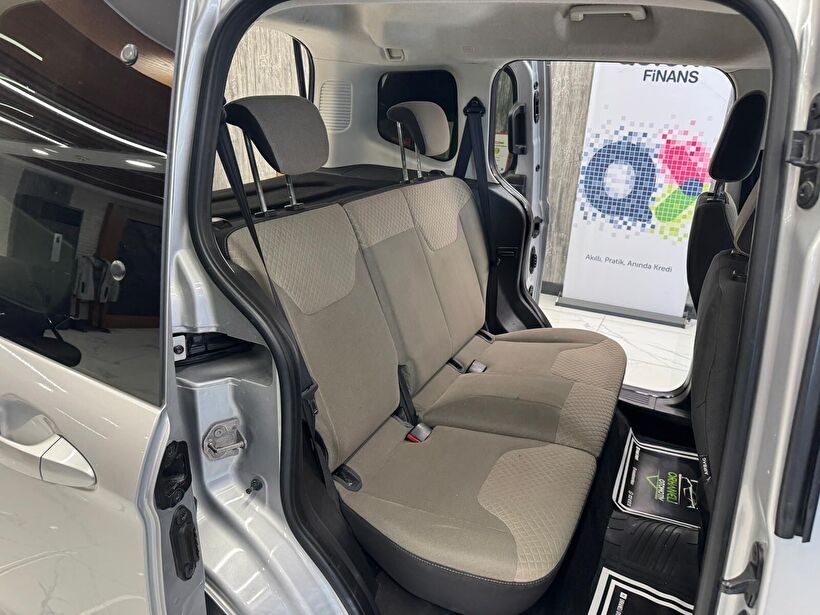 2017 Dizel Manuel Ford Tourneo Courier Gri Polat Araç Dizayn Otomotiv İnşaat Sanayi Ve Ticaret Limited Şirketi