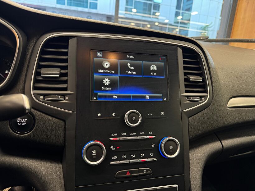 2018 Dizel Otomatik Renault Megane Beyaz Polat Araç Dizayn Otomotiv İnşaat Sanayi Ve Ticaret Limited Şirketi