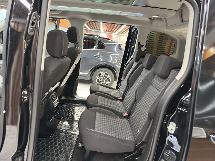 2024 Dizel Otomatik Peugeot Rifter Siyah Polat Araç Dizayn Otomotiv İnşaat Sanayi Ve Ticaret Limited Şirketi