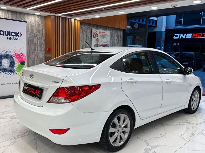 2016 Dizel Otomatik Hyundai Accent Blue Beyaz Polat Araç Dizayn Otomotiv İnşaat Sanayi Ve Ticaret Limited Şirketi