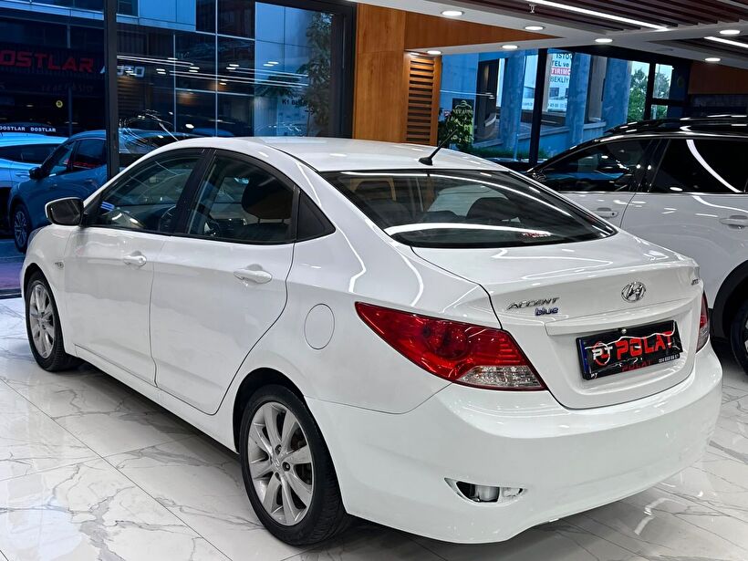2016 Dizel Otomatik Hyundai Accent Blue Beyaz Polat Araç Dizayn Otomotiv İnşaat Sanayi Ve Ticaret Limited Şirketi