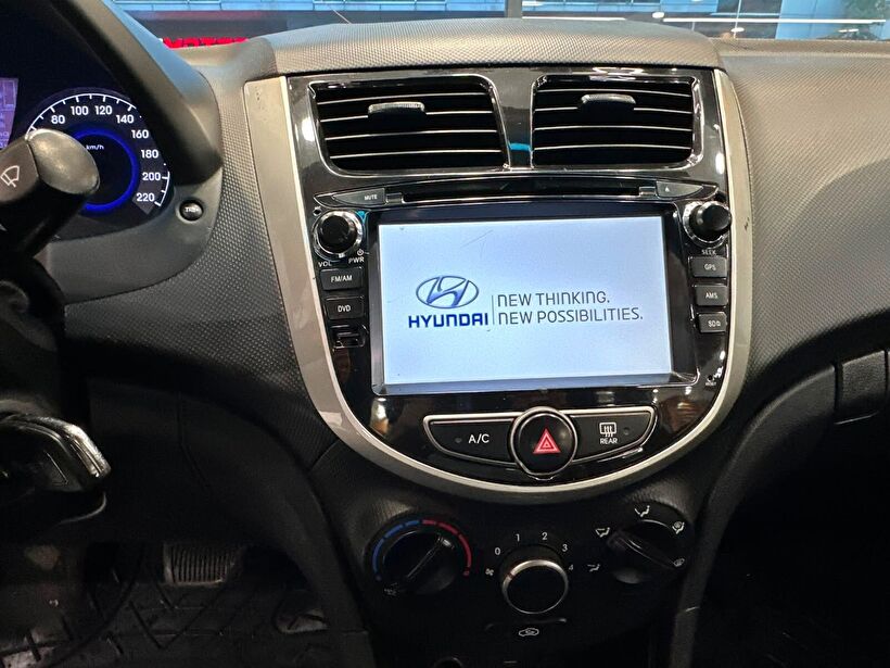 2016 Dizel Otomatik Hyundai Accent Blue Beyaz Polat Araç Dizayn Otomotiv İnşaat Sanayi Ve Ticaret Limited Şirketi