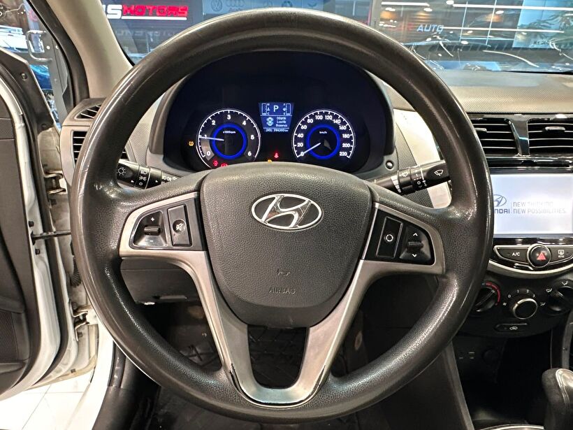 2016 Dizel Otomatik Hyundai Accent Blue Beyaz Polat Araç Dizayn Otomotiv İnşaat Sanayi Ve Ticaret Limited Şirketi