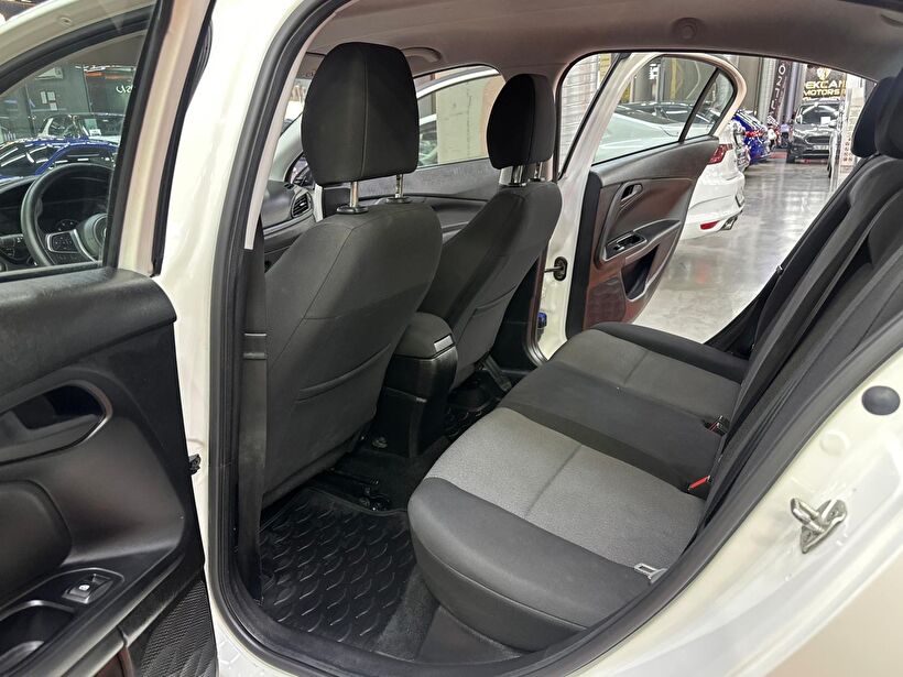 2024 Dizel Otomatik Fiat Egea Beyaz Polat Araç Dizayn Otomotiv İnşaat Sanayi Ve Ticaret Limited Şirketi