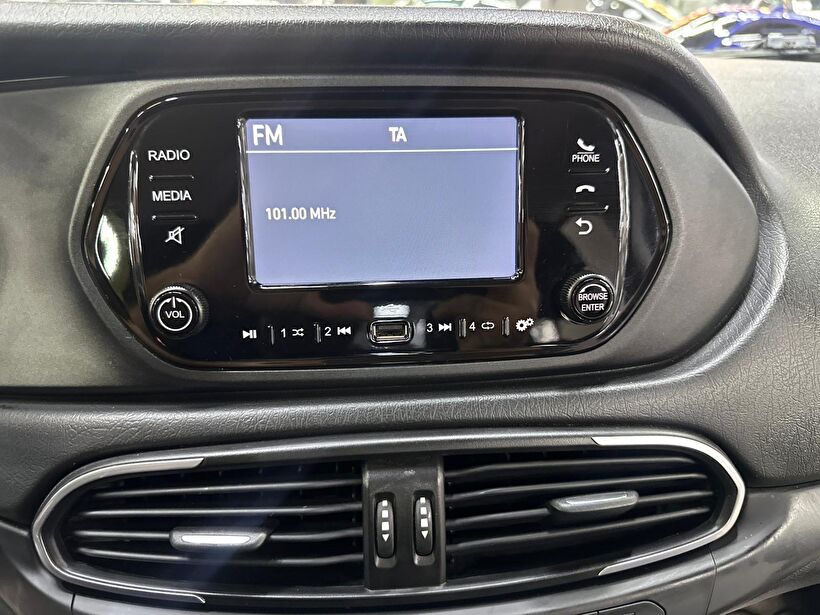 2024 Dizel Otomatik Fiat Egea Beyaz Polat Araç Dizayn Otomotiv İnşaat Sanayi Ve Ticaret Limited Şirketi