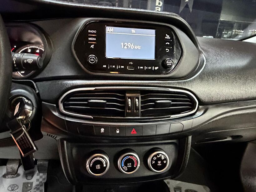 2023 Benzin Manuel Fiat Egea Cross Turuncu Polat Araç Dizayn Otomotiv İnşaat Sanayi Ve Ticaret Limited Şirketi
