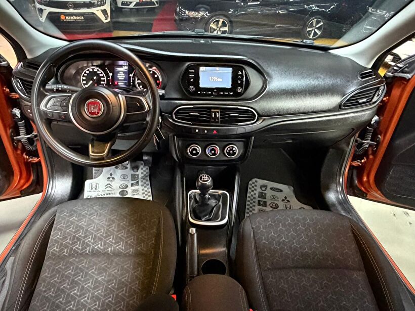 2023 Benzin Manuel Fiat Egea Cross Turuncu Polat Araç Dizayn Otomotiv İnşaat Sanayi Ve Ticaret Limited Şirketi