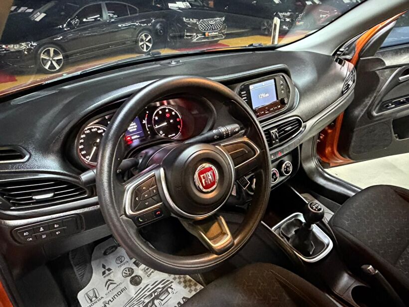 2023 Benzin Manuel Fiat Egea Cross Turuncu Polat Araç Dizayn Otomotiv İnşaat Sanayi Ve Ticaret Limited Şirketi