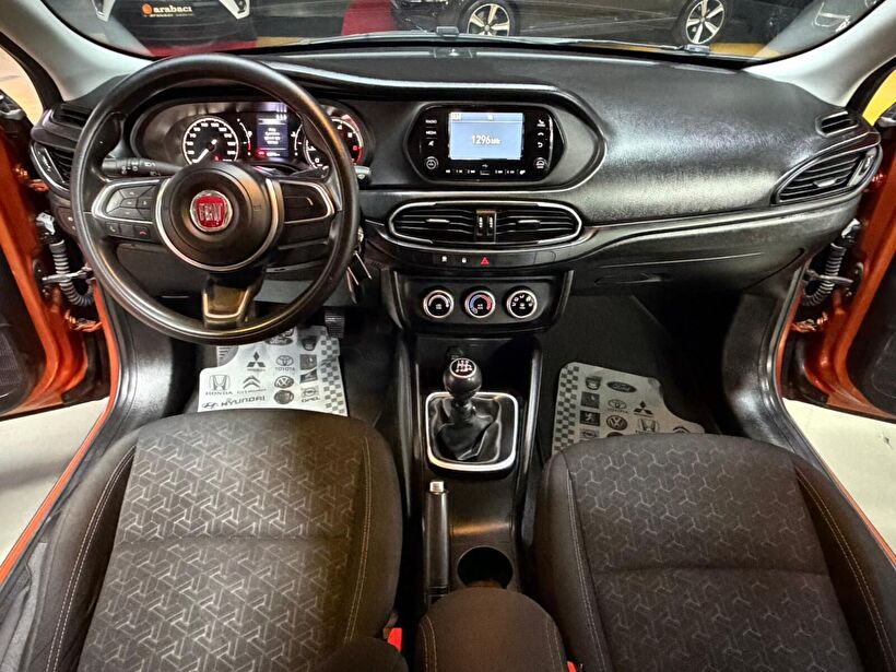 2023 Benzin Manuel Fiat Egea Cross Turuncu Polat Araç Dizayn Otomotiv İnşaat Sanayi Ve Ticaret Limited Şirketi