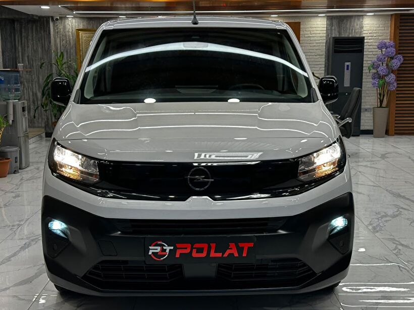 2025 Dizel Manuel Opel Combo Cargo Beyaz Polat Araç Dizayn Otomotiv İnşaat Sanayi Ve Ticaret Limited Şirketi