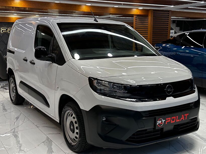 2025 Dizel Manuel Opel Combo Cargo Beyaz Polat Araç Dizayn Otomotiv İnşaat Sanayi Ve Ticaret Limited Şirketi