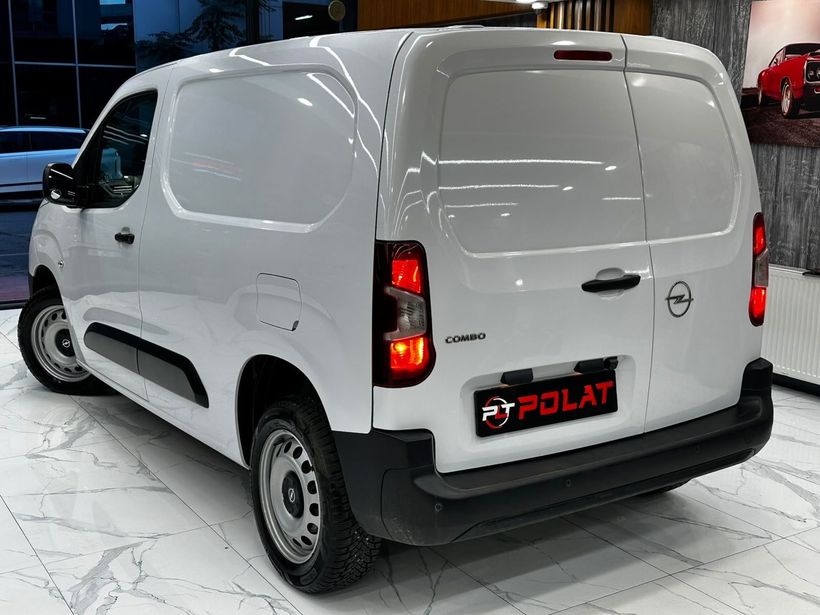 2025 Dizel Manuel Opel Combo Cargo Beyaz Polat Araç Dizayn Otomotiv İnşaat Sanayi Ve Ticaret Limited Şirketi