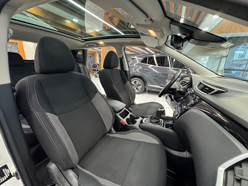2020 Dizel Otomatik Nissan Qashqai Beyaz Polat Araç Dizayn Otomotiv İnşaat Sanayi Ve Ticaret Limited Şirketi