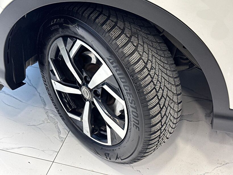 2020 Dizel Otomatik Nissan Qashqai Beyaz Polat Araç Dizayn Otomotiv İnşaat Sanayi Ve Ticaret Limited Şirketi