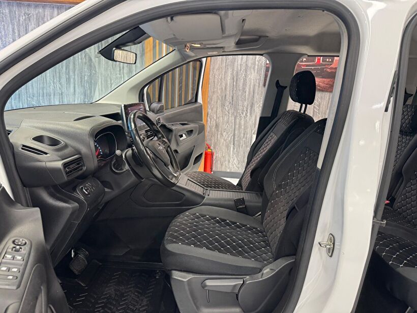 2023 Dizel Otomatik Opel Combo Life Beyaz Polat Araç Dizayn Otomotiv İnşaat Sanayi Ve Ticaret Limited Şirketi