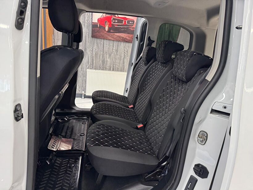 2023 Dizel Otomatik Opel Combo Life Beyaz Polat Araç Dizayn Otomotiv İnşaat Sanayi Ve Ticaret Limited Şirketi