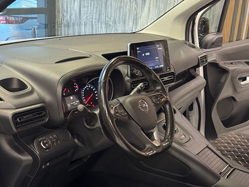 2023 Dizel Otomatik Opel Combo Life Beyaz Polat Araç Dizayn Otomotiv İnşaat Sanayi Ve Ticaret Limited Şirketi