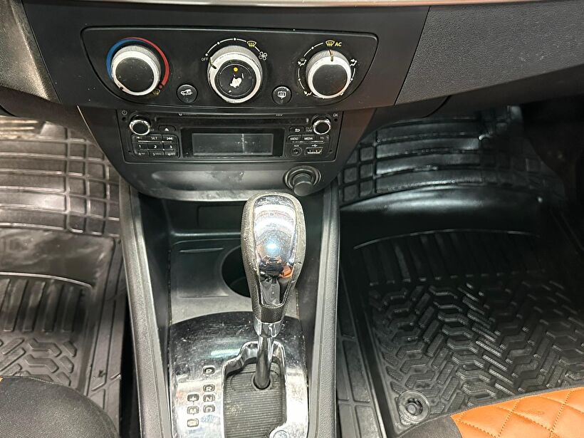 2013 Dizel Otomatik Renault Fluence Beyaz Polat Araç Dizayn Otomotiv İnşaat Sanayi Ve Ticaret Limited Şirketi