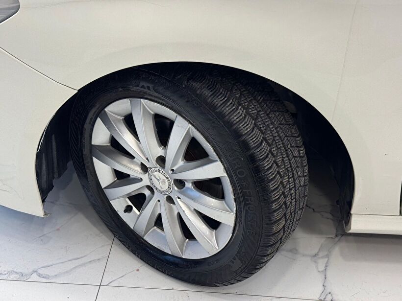 2012 Benzin Otomatik Mercedes-Benz B Beyaz Polat Araç Dizayn Otomotiv İnşaat Sanayi Ve Ticaret Limited Şirketi