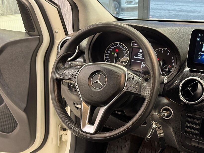 2012 Benzin Otomatik Mercedes-Benz B Beyaz Polat Araç Dizayn Otomotiv İnşaat Sanayi Ve Ticaret Limited Şirketi