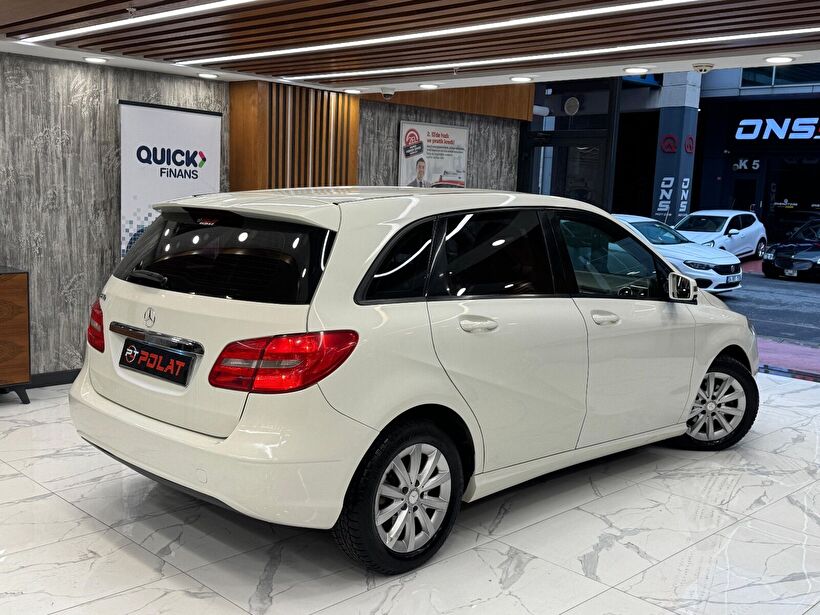 2012 Benzin Otomatik Mercedes-Benz B Beyaz Polat Araç Dizayn Otomotiv İnşaat Sanayi Ve Ticaret Limited Şirketi