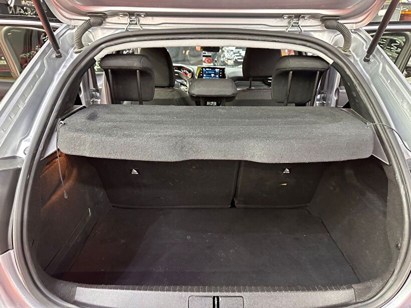 2023 Benzin Otomatik Peugeot 208 Gri Polat Araç Dizayn Otomotiv İnşaat Sanayi Ve Ticaret Limited Şirketi