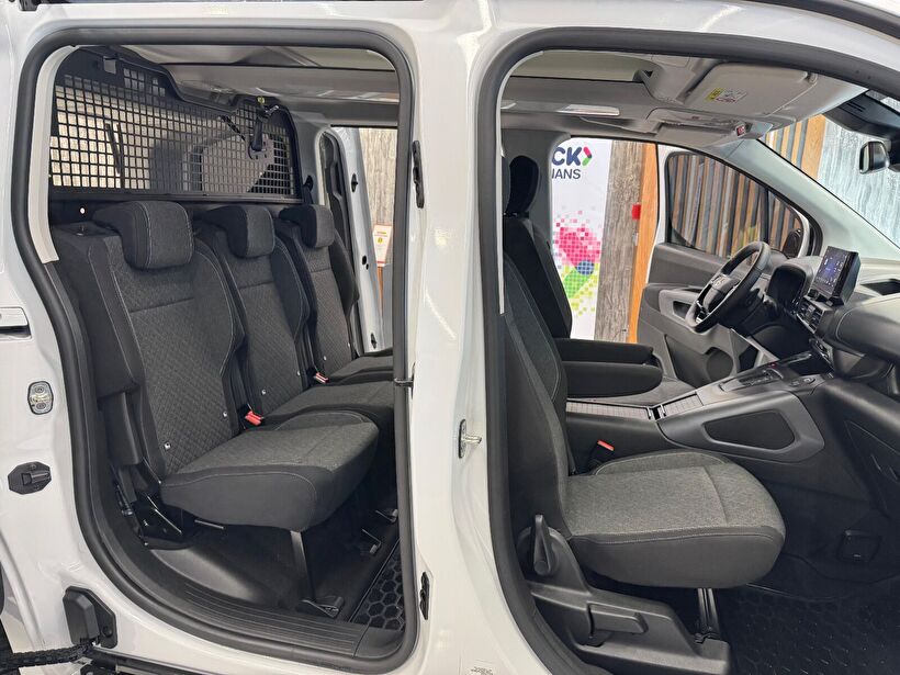 2025 Dizel Otomatik Opel Combo Life Beyaz Polat Araç Dizayn Otomotiv İnşaat Sanayi Ve Ticaret Limited Şirketi
