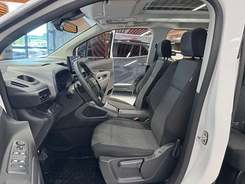 2025 Dizel Otomatik Opel Combo Life Beyaz Polat Araç Dizayn Otomotiv İnşaat Sanayi Ve Ticaret Limited Şirketi
