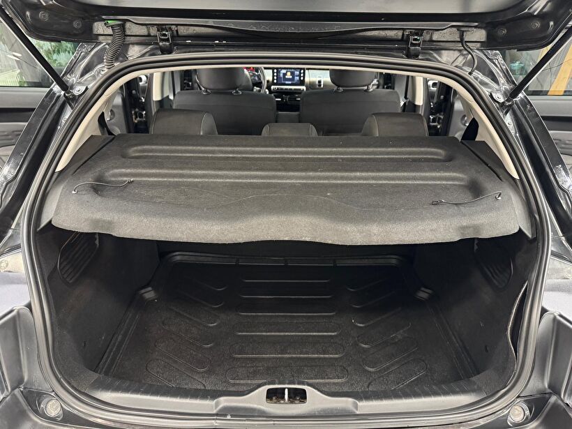 2016 Dizel Otomatik Citroen C4 Siyah Polat Araç Dizayn Otomotiv İnşaat Sanayi Ve Ticaret Limited Şirketi