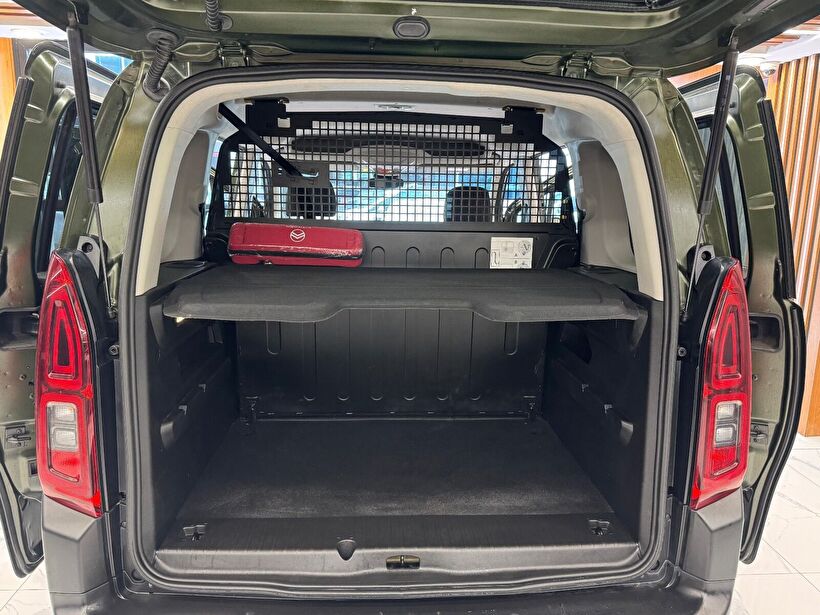 2025 Dizel Manuel Citroen Berlingo Yeşil Polat Araç Dizayn Otomotiv İnşaat Sanayi Ve Ticaret Limited Şirketi