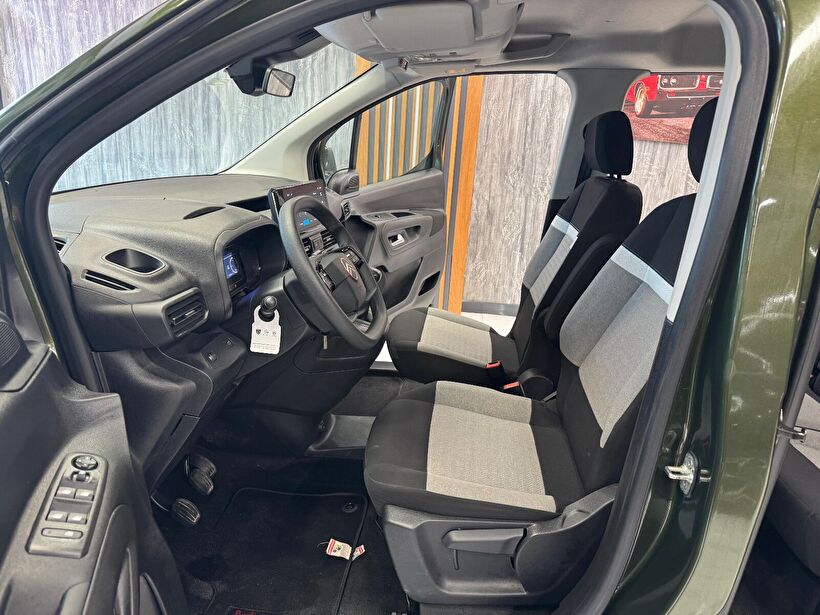 2025 Dizel Manuel Citroen Berlingo Yeşil Polat Araç Dizayn Otomotiv İnşaat Sanayi Ve Ticaret Limited Şirketi