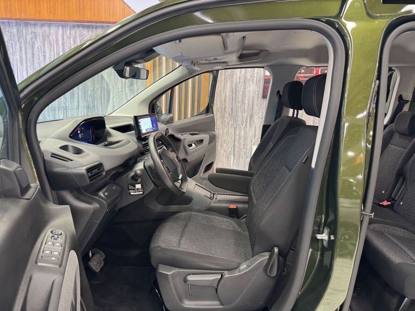 2024 Dizel Otomatik Peugeot Rifter Yeşil Polat Araç Dizayn Otomotiv İnşaat Sanayi Ve Ticaret Limited Şirketi