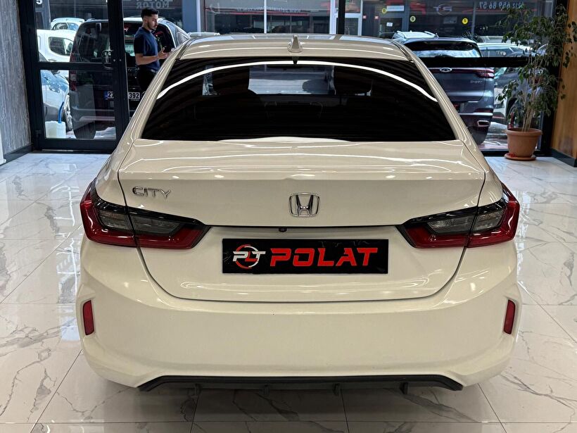 2022 Benzin Otomatik Honda City Beyaz Polat Araç Dizayn Otomotiv İnşaat Sanayi Ve Ticaret Limited Şirketi