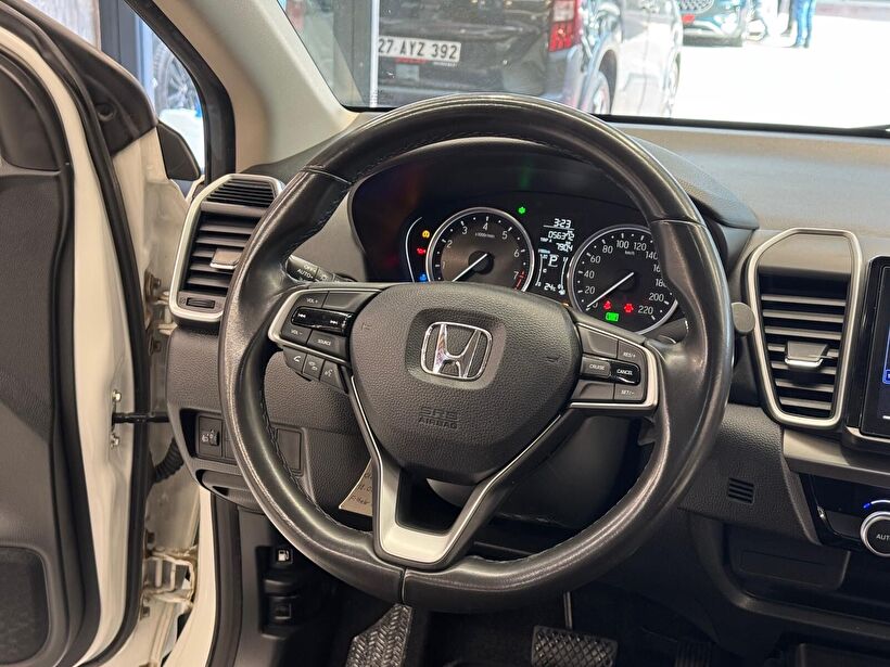 2022 Benzin Otomatik Honda City Beyaz Polat Araç Dizayn Otomotiv İnşaat Sanayi Ve Ticaret Limited Şirketi