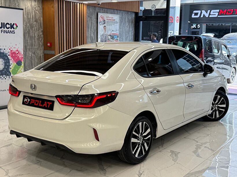 2022 Benzin Otomatik Honda City Beyaz Polat Araç Dizayn Otomotiv İnşaat Sanayi Ve Ticaret Limited Şirketi