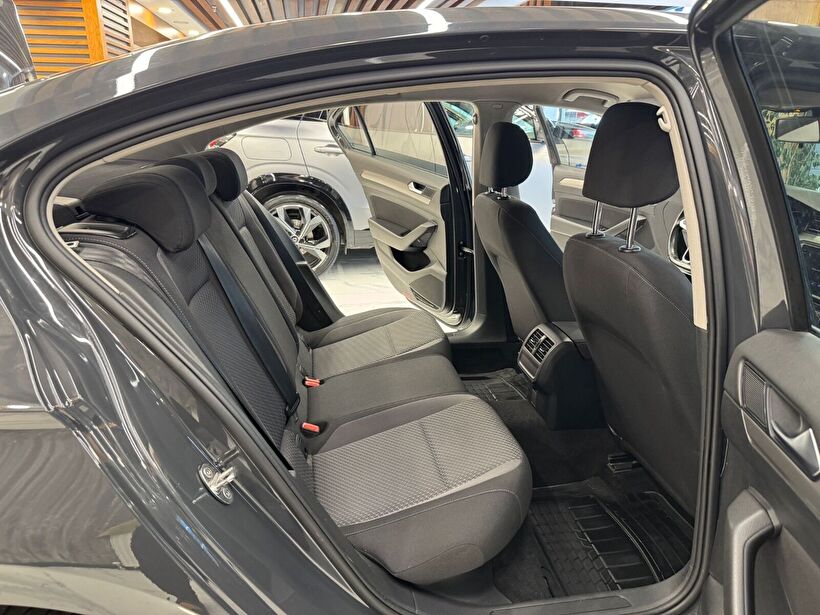 2021 Benzin Otomatik Volkswagen Passat Gri Polat Araç Dizayn Otomotiv İnşaat Sanayi Ve Ticaret Limited Şirketi