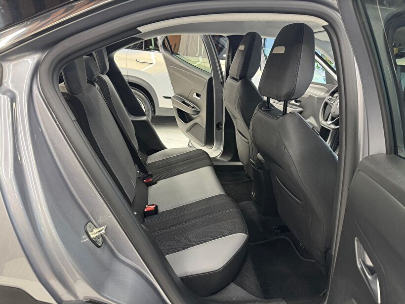 2023 Benzin Otomatik Opel Mokka Gri Polat Araç Dizayn Otomotiv İnşaat Sanayi Ve Ticaret Limited Şirketi
