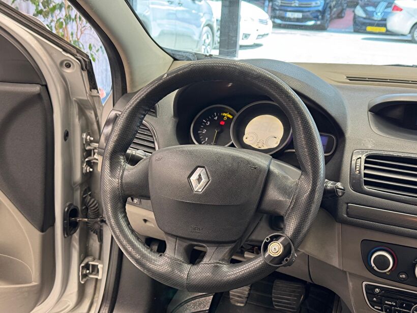 2010 Dizel Manuel Renault Megane Gri Polat Araç Dizayn Otomotiv İnşaat Sanayi Ve Ticaret Limited Şirketi