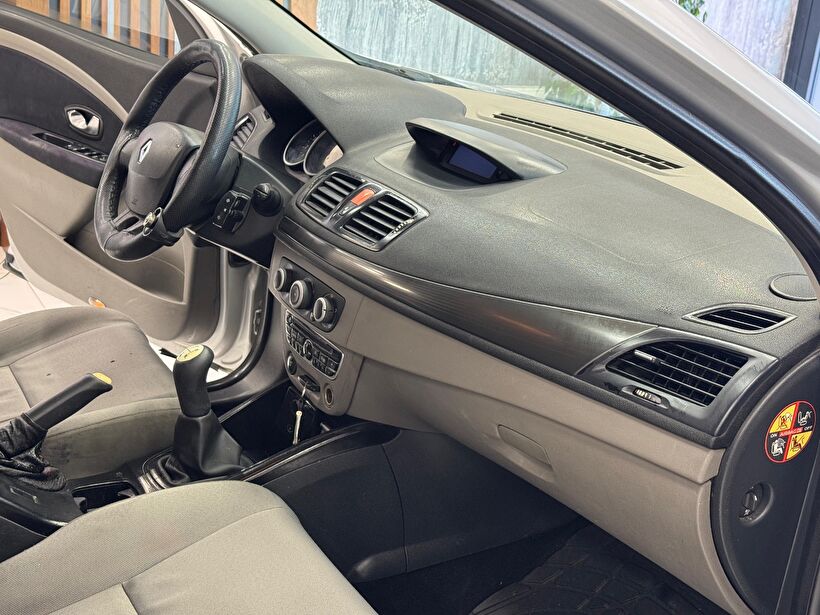 2010 Dizel Manuel Renault Megane Gri Polat Araç Dizayn Otomotiv İnşaat Sanayi Ve Ticaret Limited Şirketi