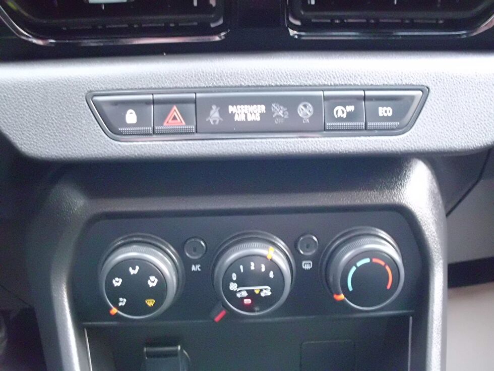 2024 Benzin Otomatik Renault Taliant Füme Yusuf Baysal Otomotiv Sanayi Ve Ticaret Anonim Şirketi